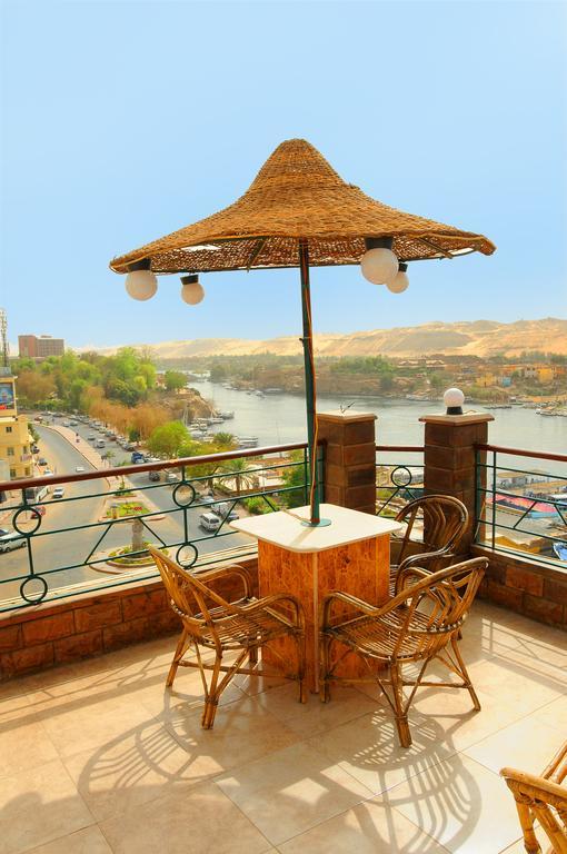 Nile Hotel Aswan Zewnętrze zdjęcie