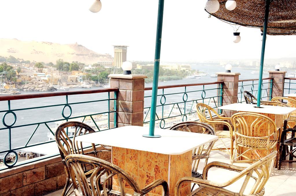 Nile Hotel Aswan Zewnętrze zdjęcie