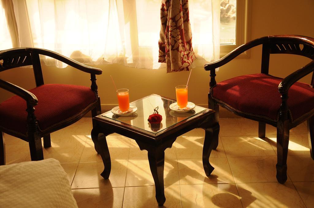 Nile Hotel Aswan Zewnętrze zdjęcie
